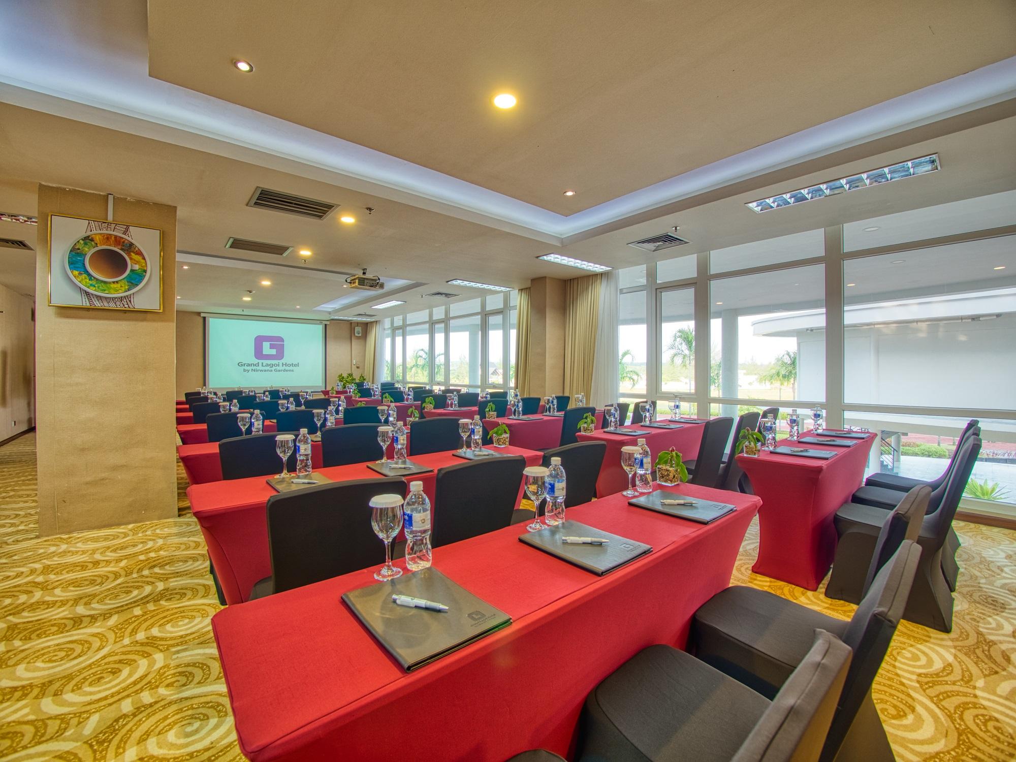 Grand Lagoi Hotel Bintan Экстерьер фото