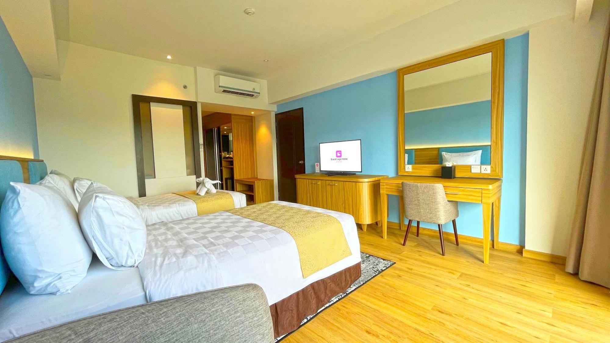 Grand Lagoi Hotel Bintan Экстерьер фото