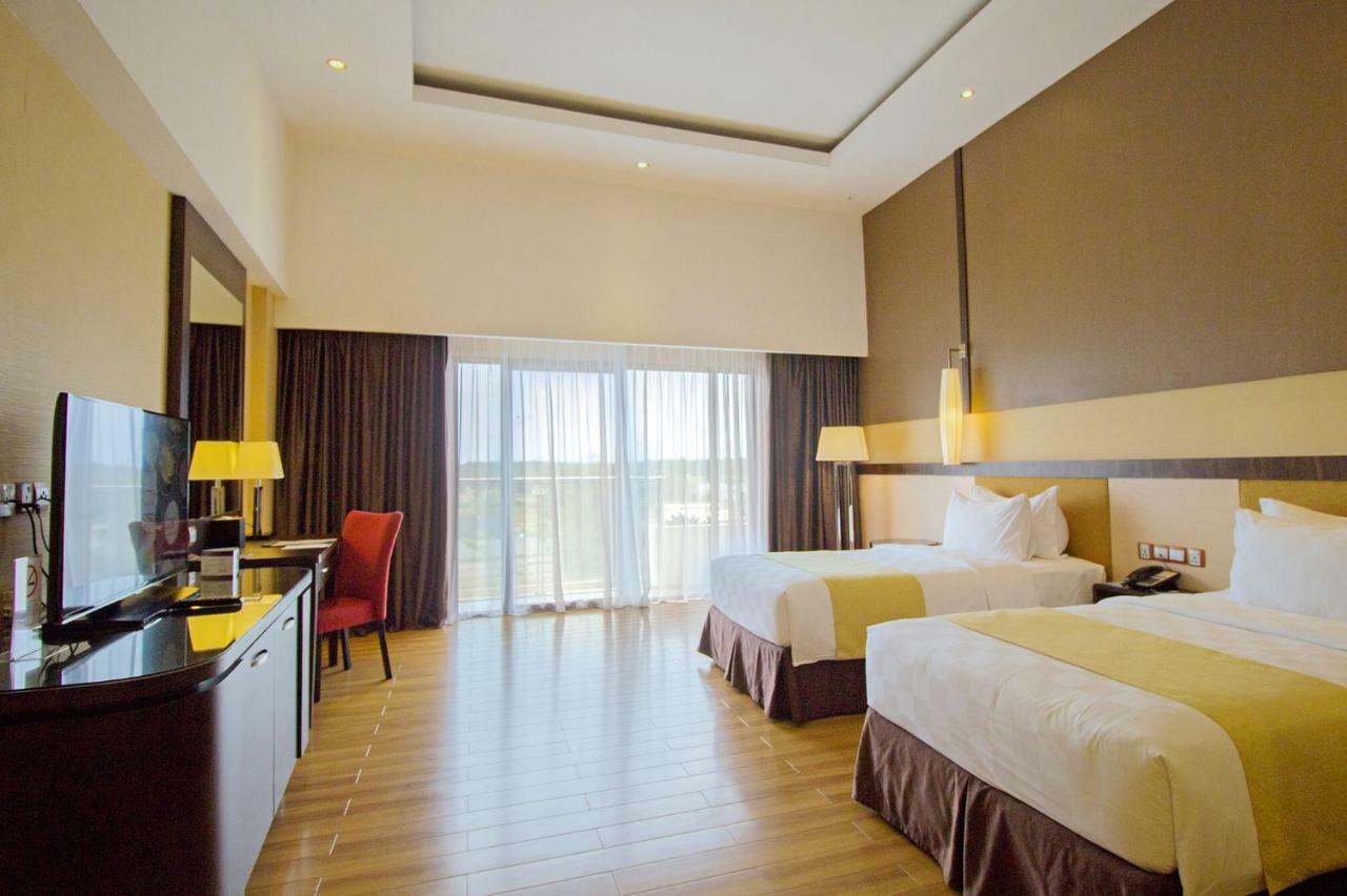 Grand Lagoi Hotel Bintan Экстерьер фото