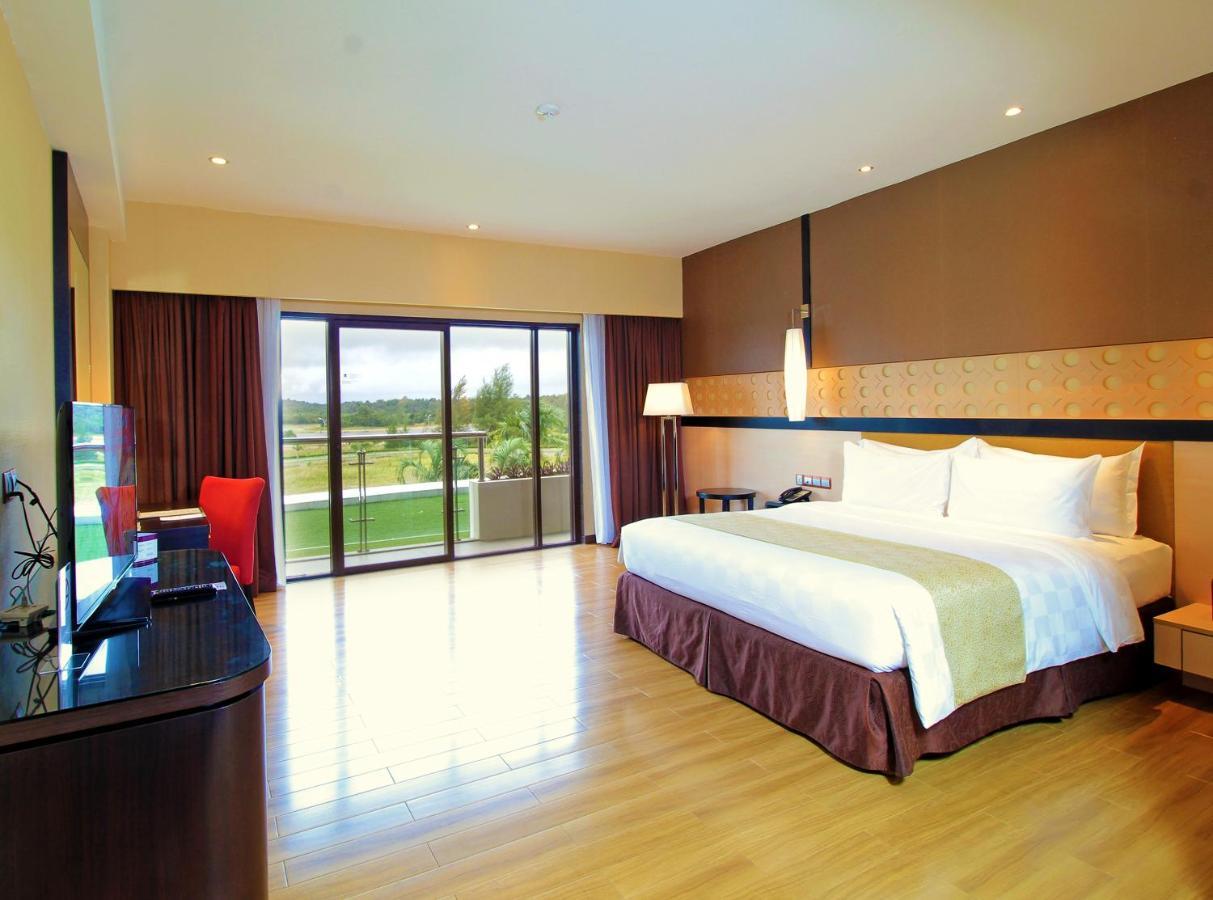 Grand Lagoi Hotel Bintan Экстерьер фото