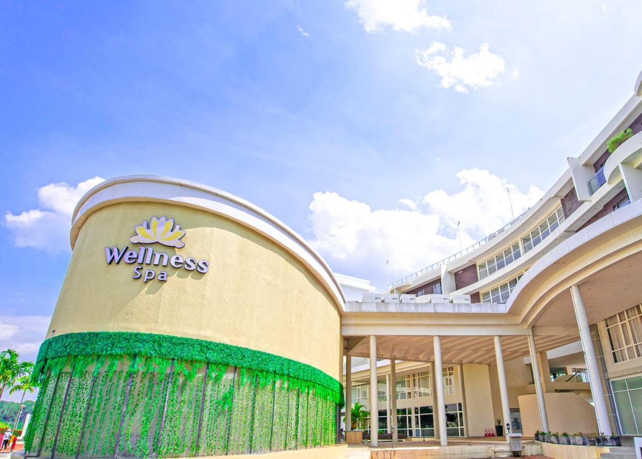 Grand Lagoi Hotel Bintan Экстерьер фото